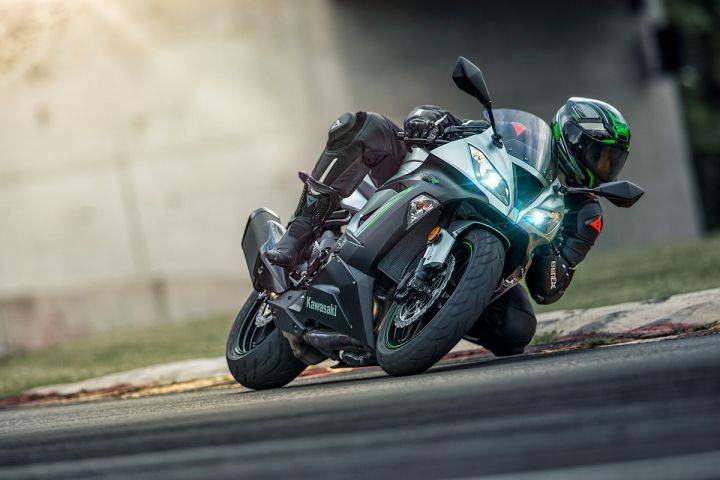 kawasaki-ninja-zx-6r_720x540.jpg