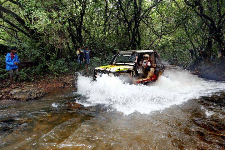 2018 Isuzu Rainforest Challenge Goa: Mucking About