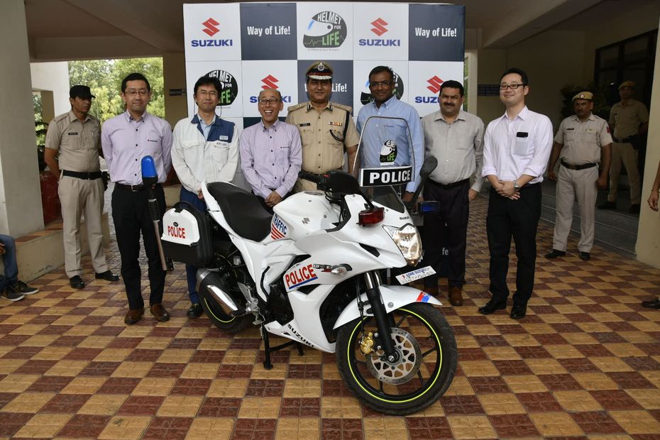 Suzuki To Give Away Free Helmets To Promote Road Safety