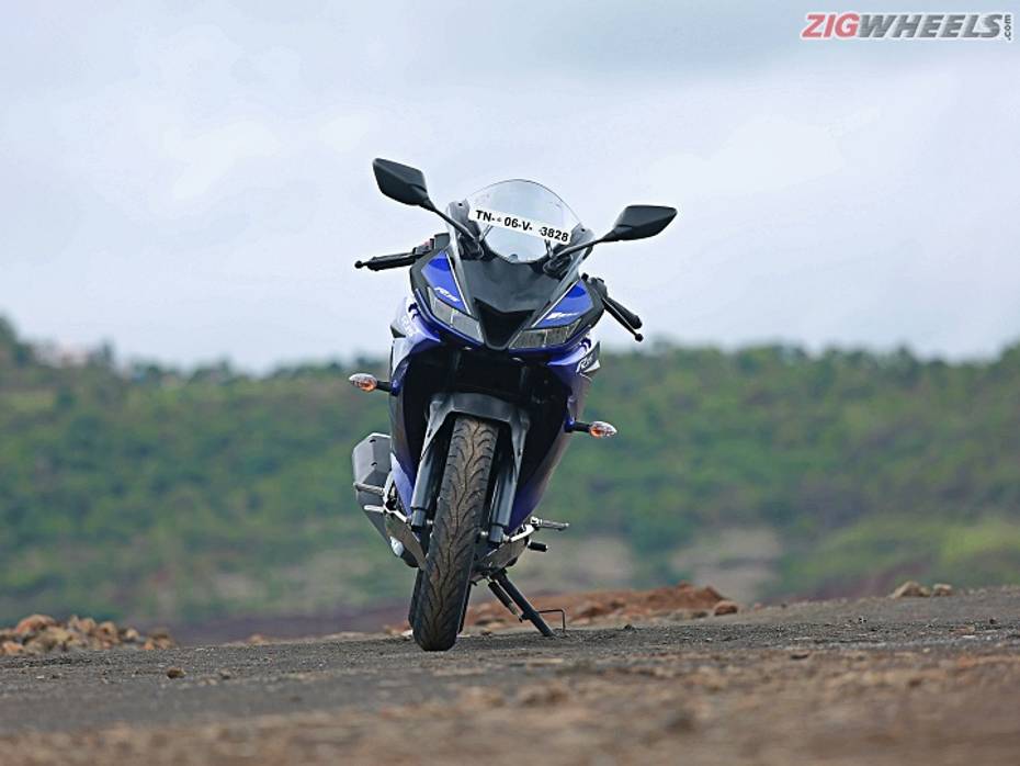 2018 Yamaha R15 v3.0 road test review