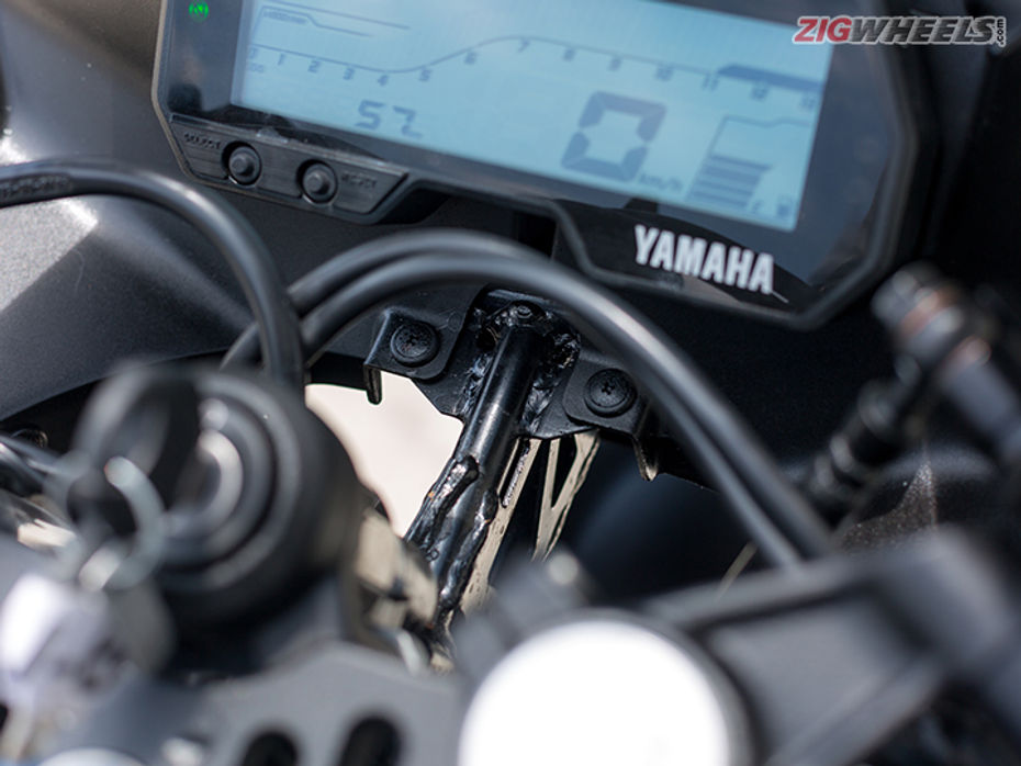 Yamaha R15 V3.