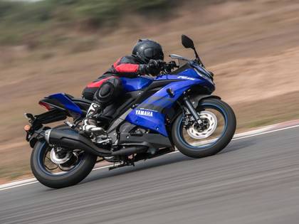 KTM RC 125 to Yamaha R15 V3.0: Top 5 Sporty Bikes Under ₹1.5 Lakh