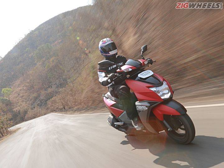 TVS NTorq vs Honda Grazia Road Test Review