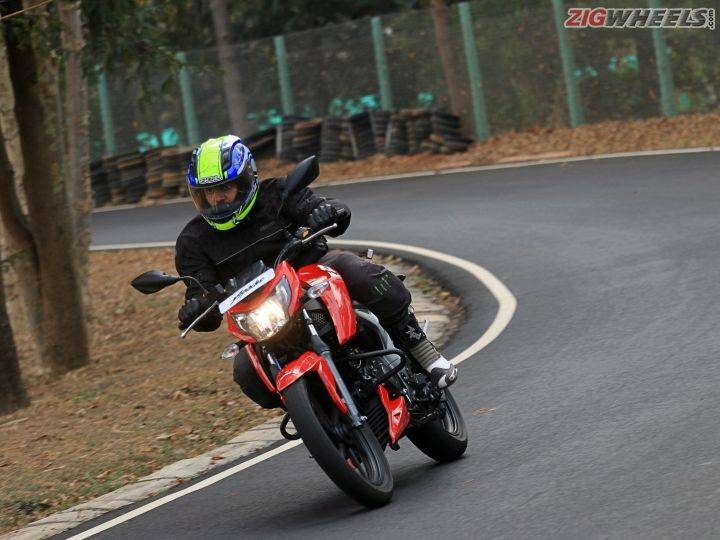 TVS Apache RTR 160 4V