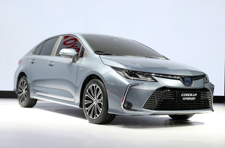 2019 Toyota Corolla Altis Showcased India Launch Likely