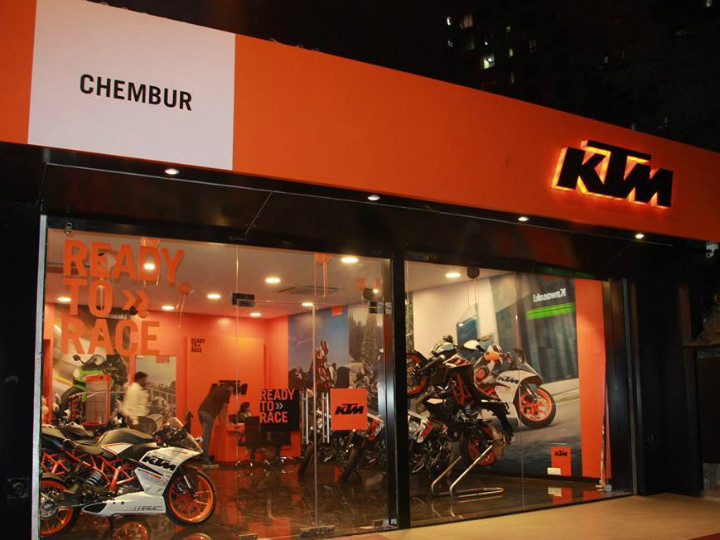 hero showroom in chembur