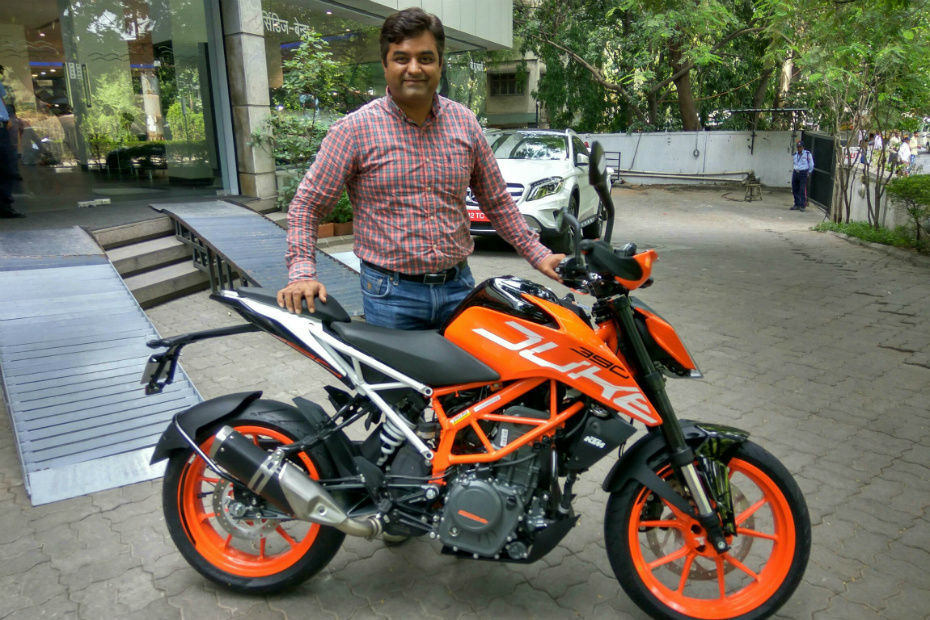 Top 5 Tips To Follow Before Taking Delivery Of Your Two-Wheeler