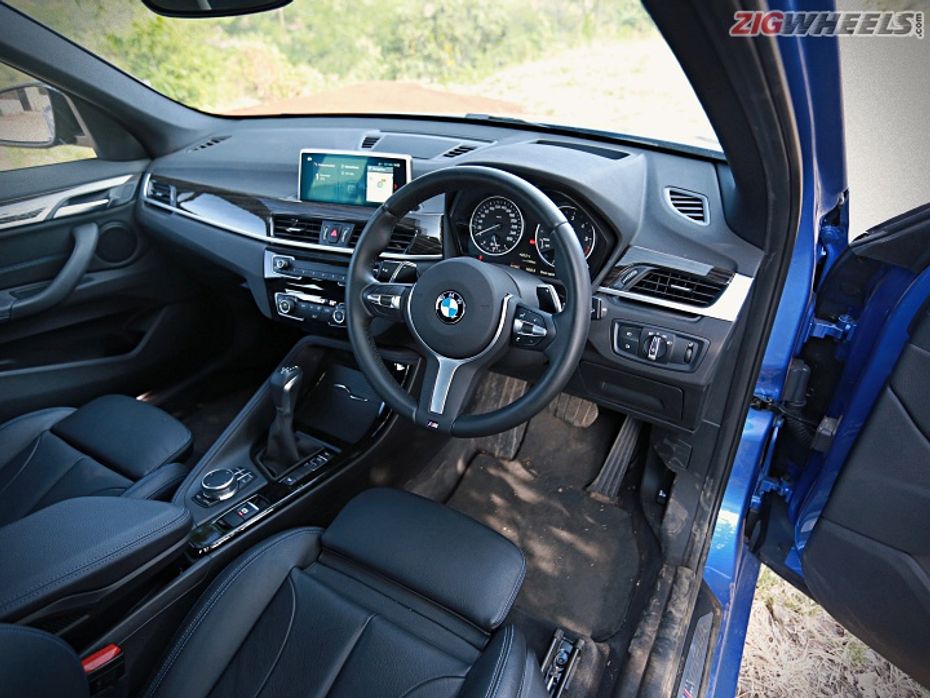Volvo XC40 vs BMW X1 Comparison Review