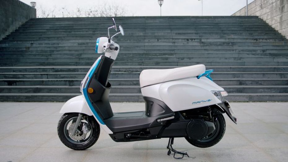 Kymco Showcases Two Electric Scooters At Intermot 2018