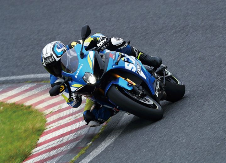 Suzuki Unveils 2019 GSX-R1000, GSX-R1000R At Intermot 2018