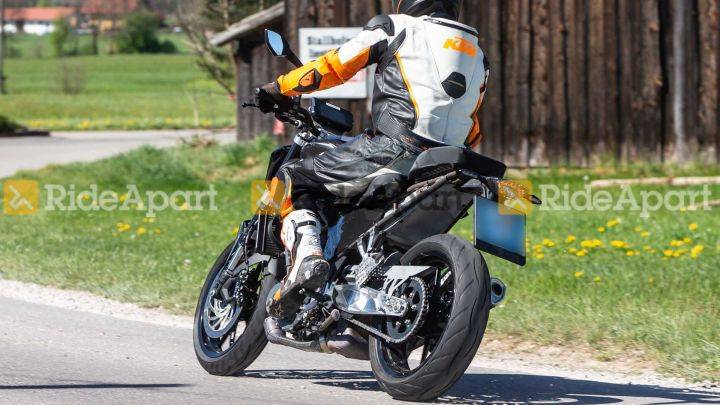 2020 KTM 390 Duke Spotted Testing