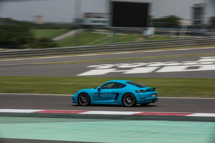Ballistic Buffet - 2019 Porsche World Roadshow