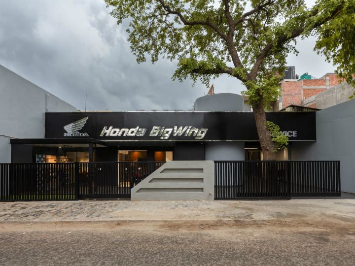 Honda new BigWing dealership