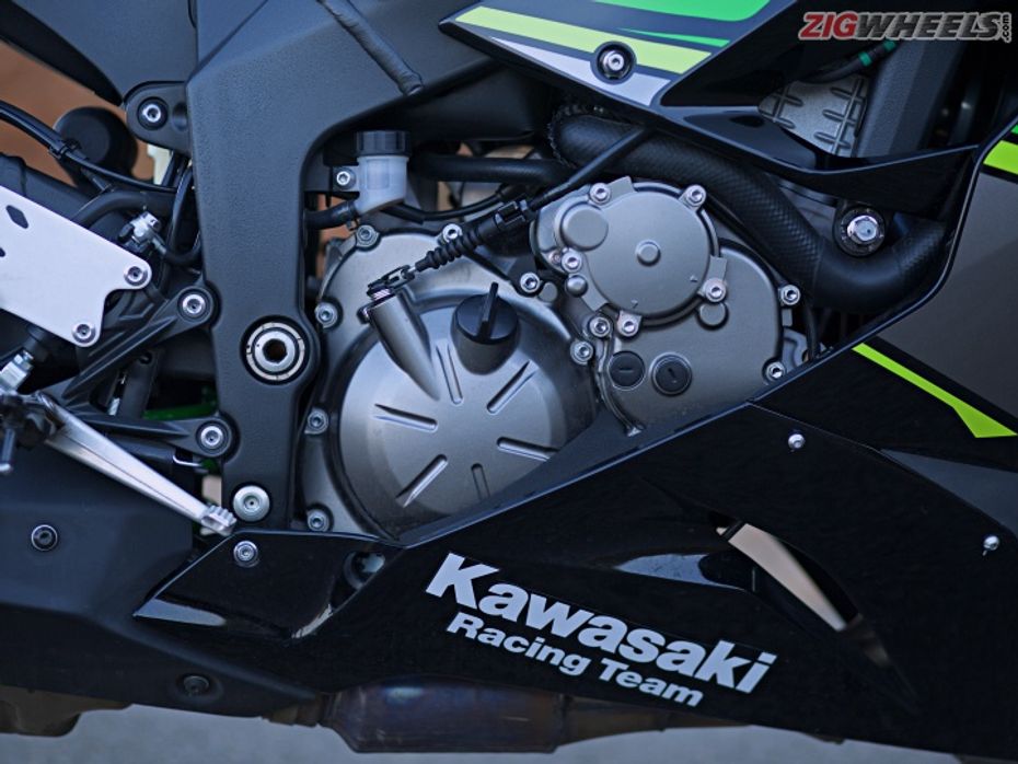 Kawasaki Ninja ZX-6R In Pictures