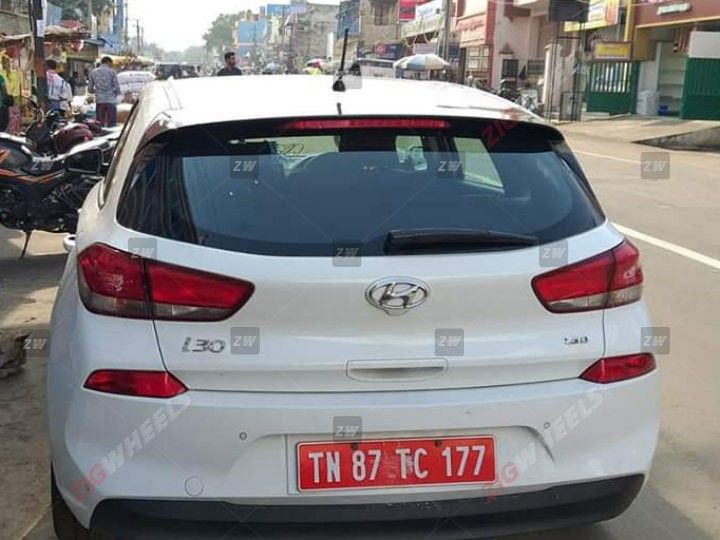 Hyundai I30 Premium Hatchback Spotted Again In India Zigwheels