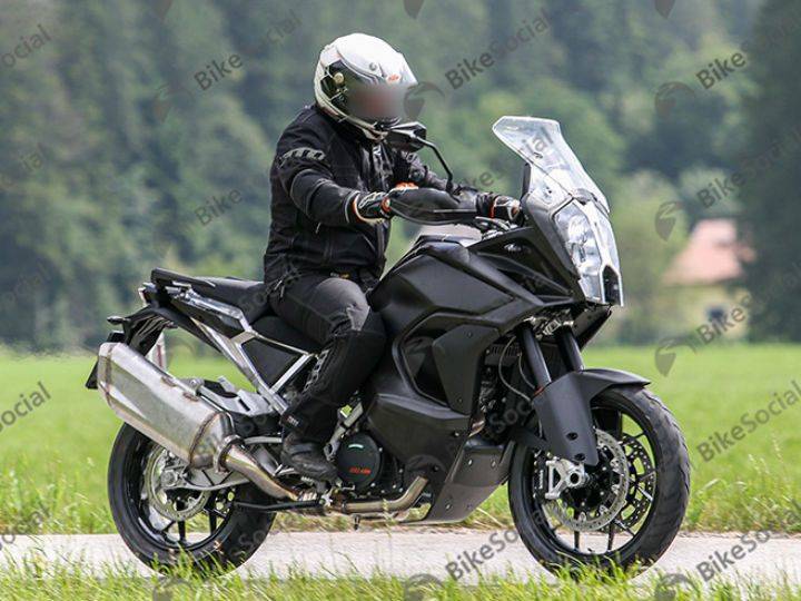 KTM 1290 Super Adventure spied