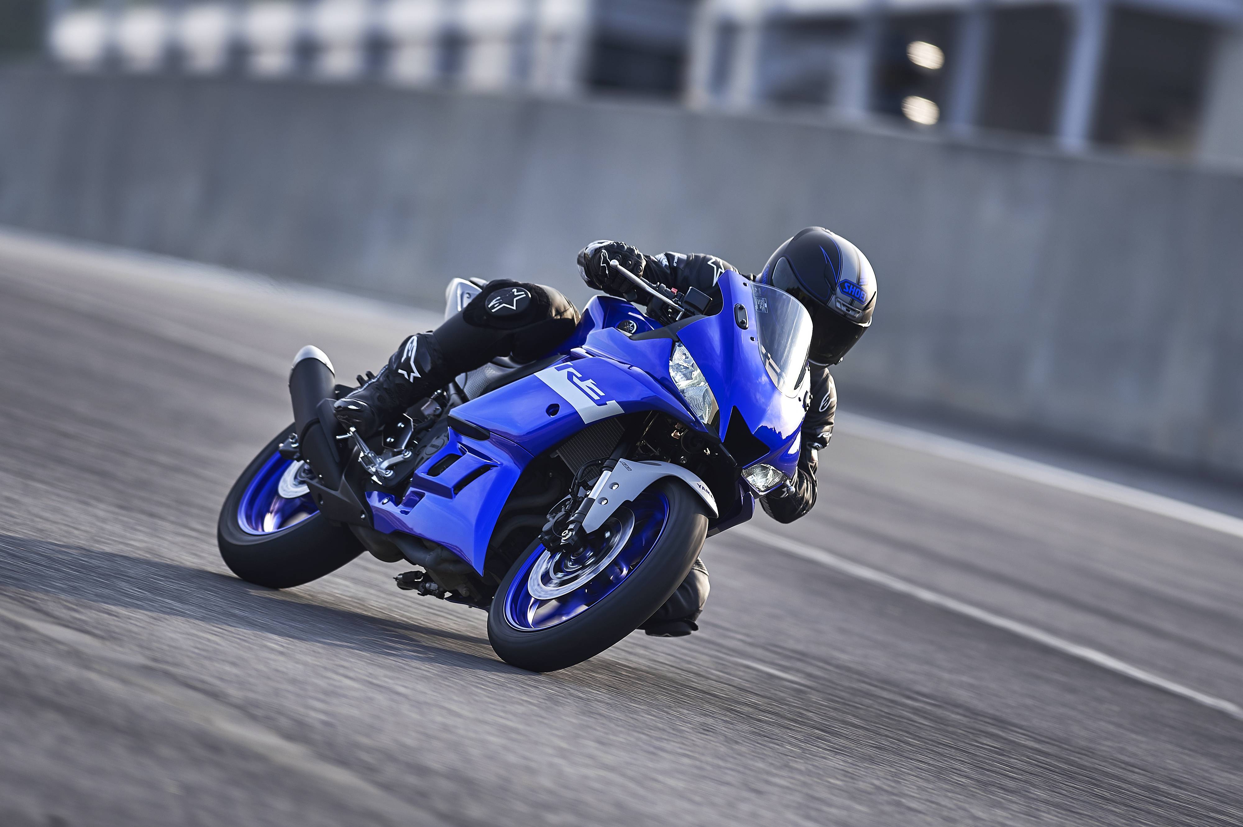 Yamaha r3 bs6 deals 2020