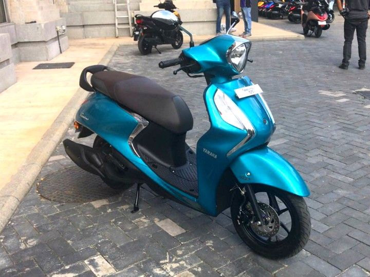 38+ Dark Matte Blue Yamaha Fascino 125 Colours PNG