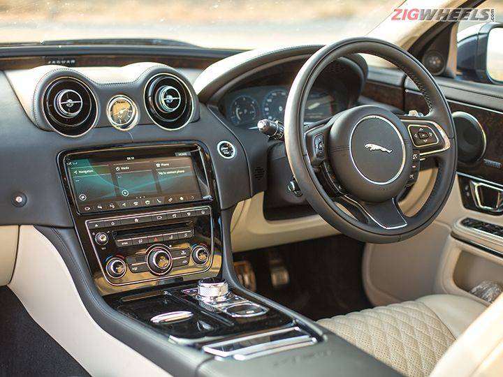 Jaguar XJ 2020 подсветка салона