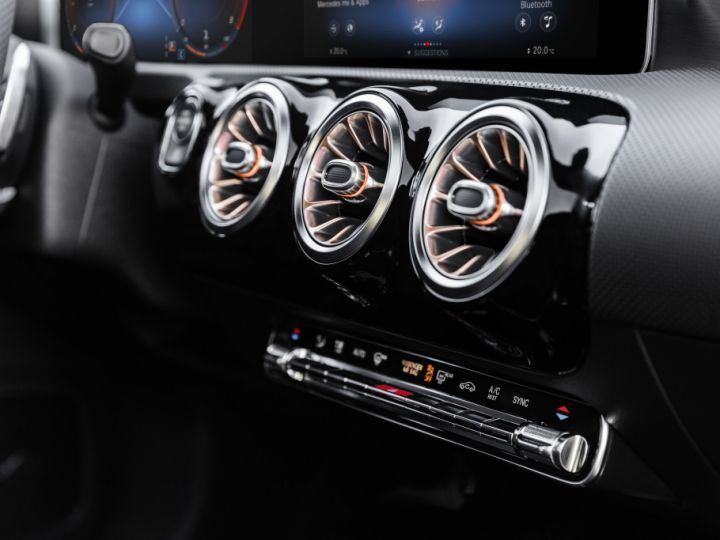 2019 Mercedes-Benz CLA