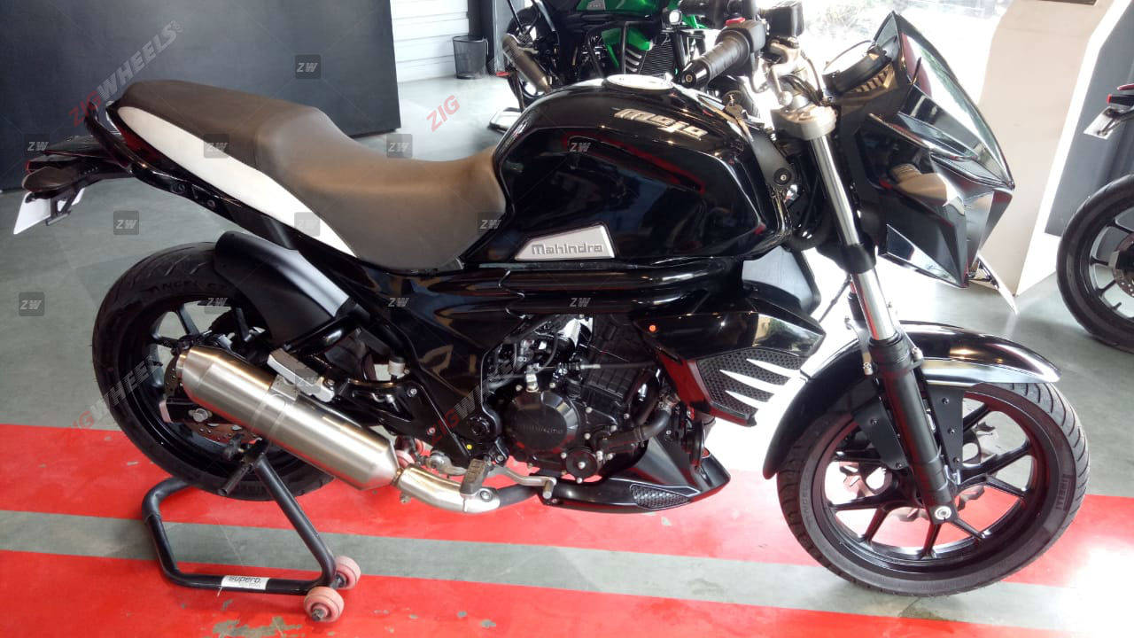 Mahindra discount mojo 300