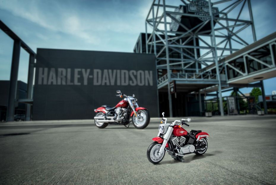Here’s A Harley-Davidson Fat Boy Made Out Of... Legos