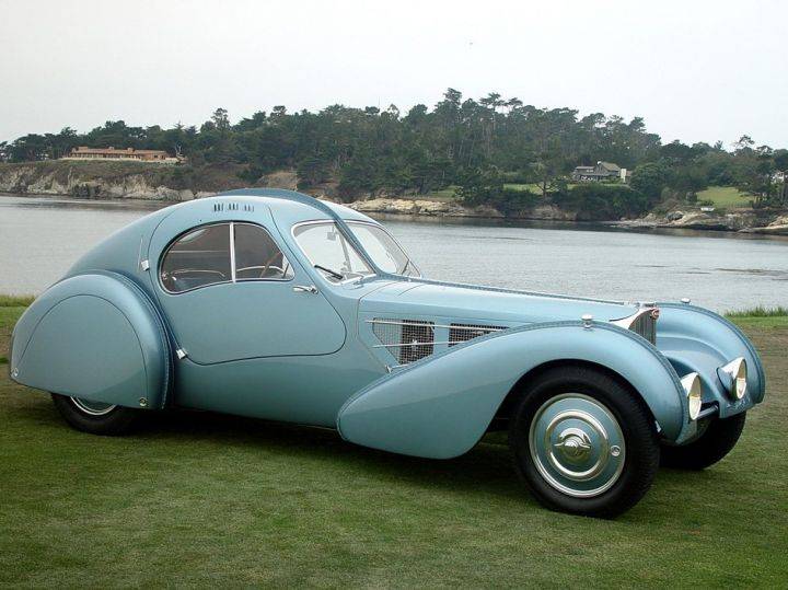 The Original Type 57sc Atlantic Is Automotive Gold Now Bugatti S Building A Modern One