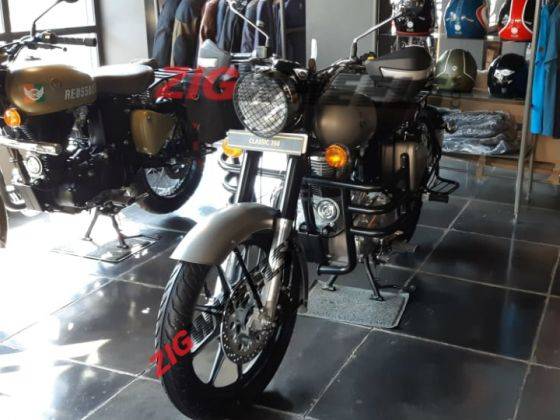 Royal enfield classic 350 cheap bs6 with alloy wheels