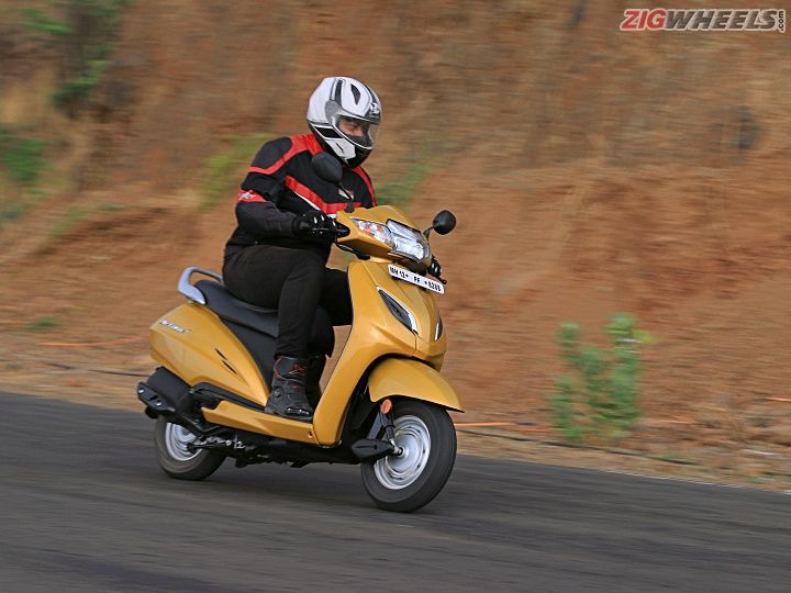 2020 Honda Activa 6g Might Get Connectivity Features Telescopic