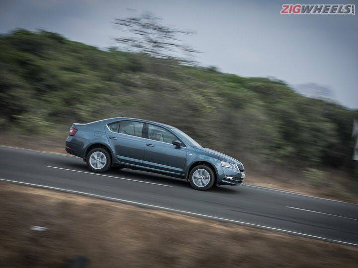 Honda Civic vs Skoda Octavia: Petrol AT Comparison Review