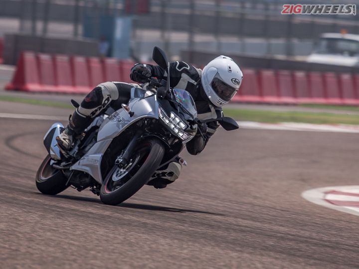 2019 Suzuki Gixxer SF review 2019 Suzuki Gixxer SF review