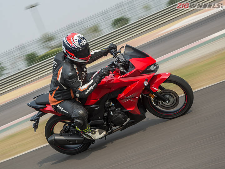 Hero xtreme 200s mileage deals and price