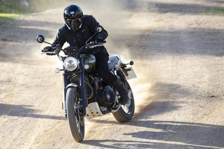 Family Feud: Triumph Scrambler 1200 XC vs Tiger 800 XCx