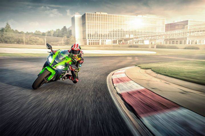 Kawasaki Ninja ZX-10R: 5 Things To Know Kawasaki Ninja ZX-10R: 5 Things To Know