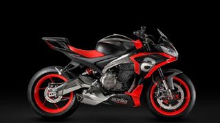 Aprilia Storms Into The Middleweight Naked Segment With Its Tuono 660