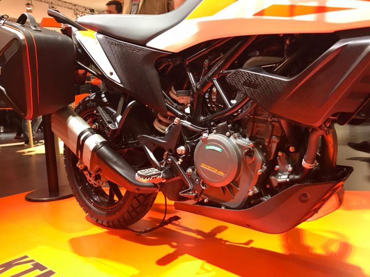 ktm 390 adventure passenger