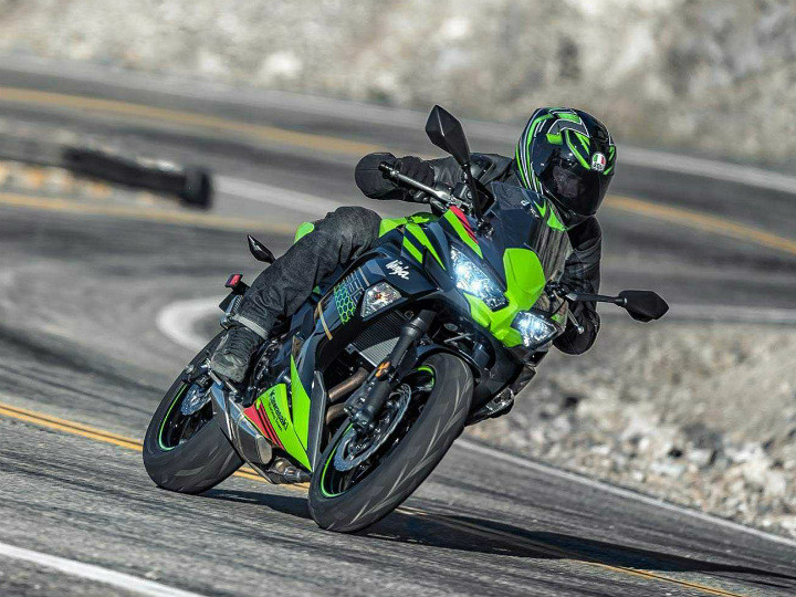 2020 Kawasaki Ninja 650 Unveiled - ZigWheels