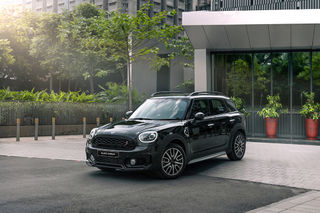 How About This Stealthy Mini Countryman Black Edition For Rs 42.40 Lakh?