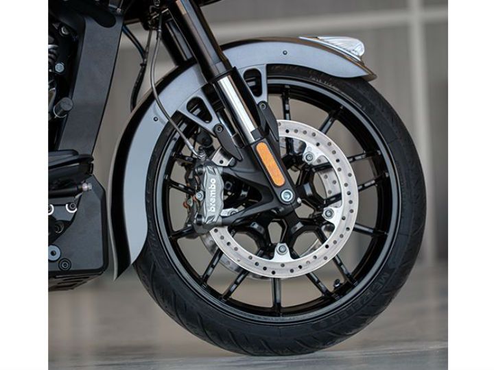 indian challenger brakes