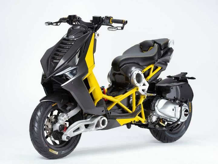 kinetic scooty price