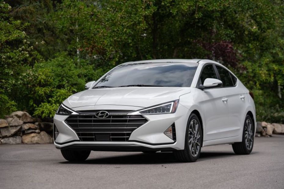 New Hyundai Elantra: 5 Things To Know details