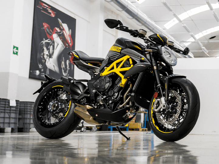 MV Agusta Dragster Series Launched In India - ZigWheels