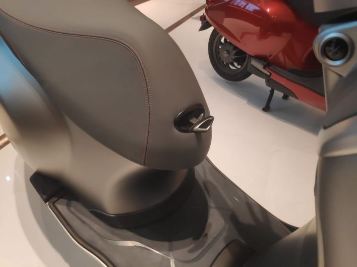 Bajaj Chetak Electric Scooter Image Gallery ZigWheels