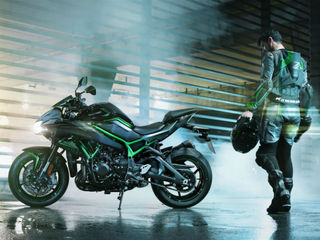 All The Juicy Details About The Kawasaki Z H2
