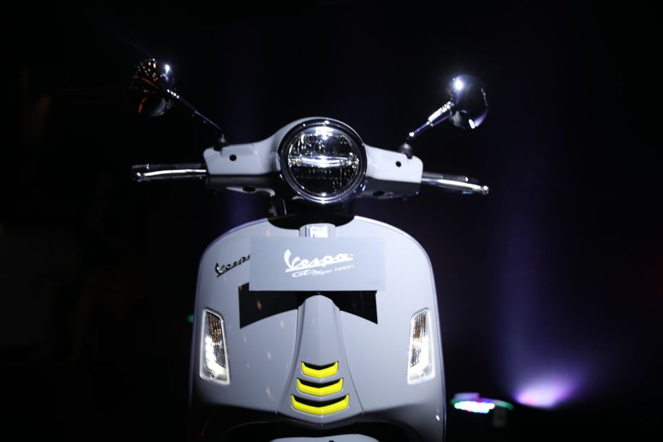 Vespa GTS 300 SuperTech Scooter Launched