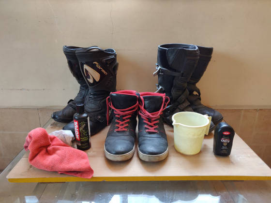 riding gear boots