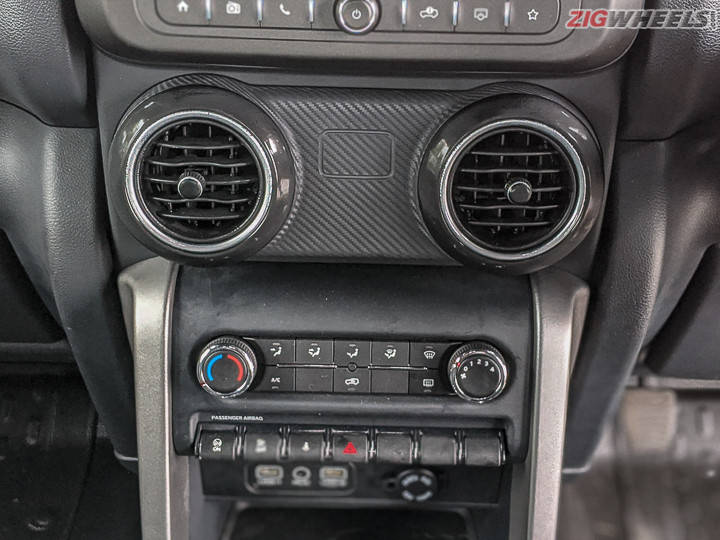 ZW-2020-Mahindra-Thar-Gallery-1