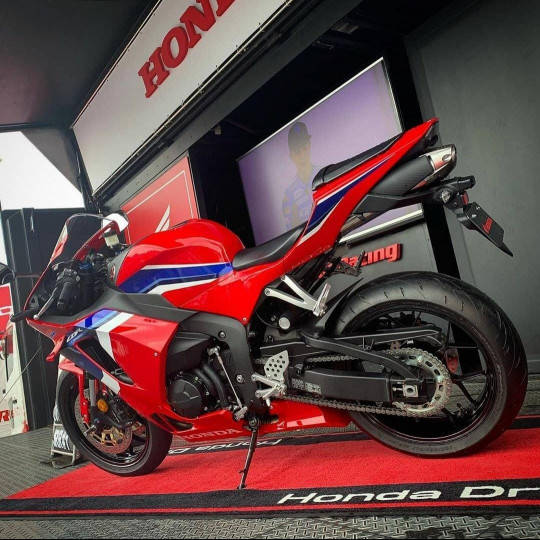 Honda Cbr600rr Image Gallery Zigwheels 4438