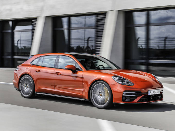 ZW-New-Panamera-3