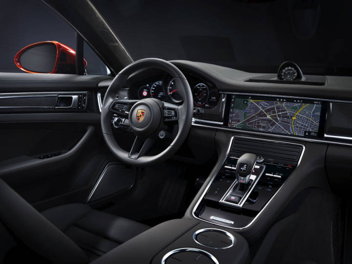 ZW-New-Panamera-8